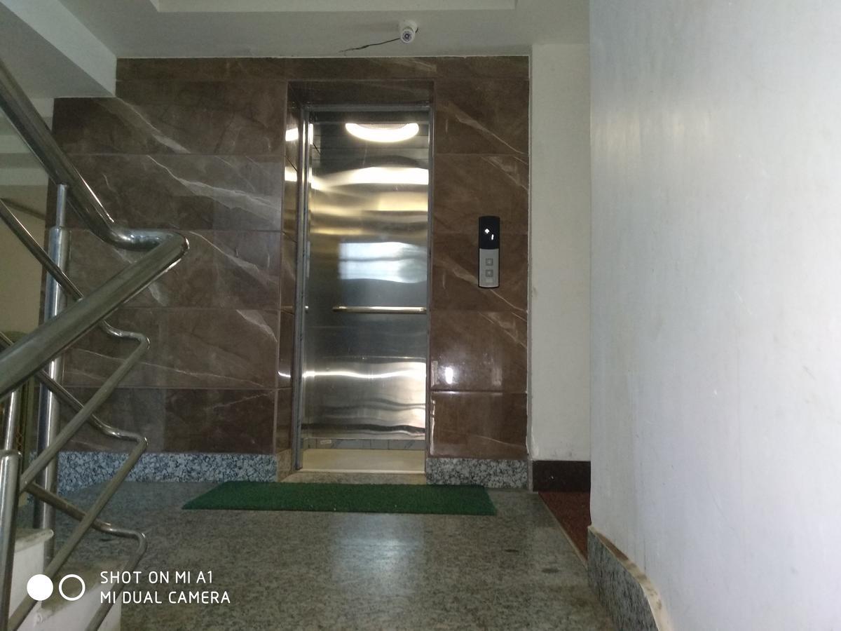 Hotel Rajkamal Диогар Екстериор снимка